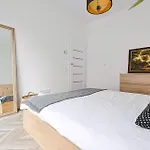 Daire Cohost I Newly Built By Historical Bastion Wall, Self Check In Vilnius