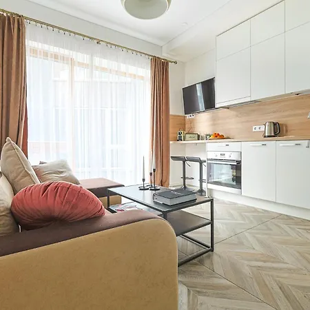 Cohost I Newly Built By Historical Bastion Wall, Self Check In Вільнюс