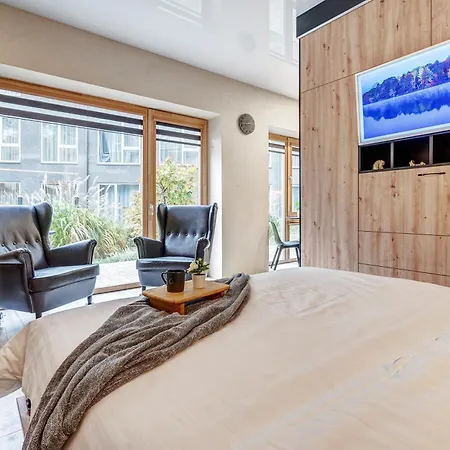 Cohost I Newly Built By Historical Bastion Wall, Self Check In Апартаменти Вільнюс