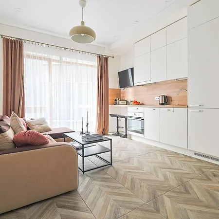 Cohost I Newly Built By Historical Bastion Wall, Self Check In * Вильнюс
