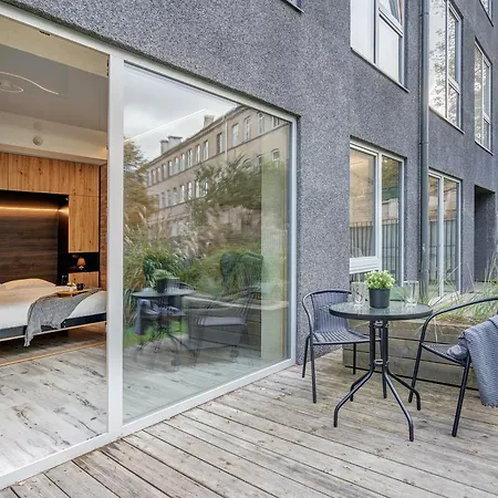 Cohost I Newly Built By Historical Bastion Wall, Self Check In *